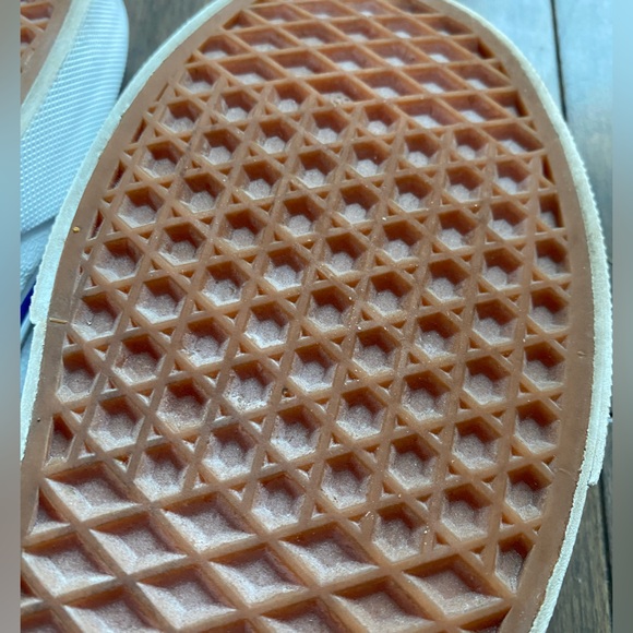 RARE CUSTOM Galaxy Vans - Picture 6 of 9